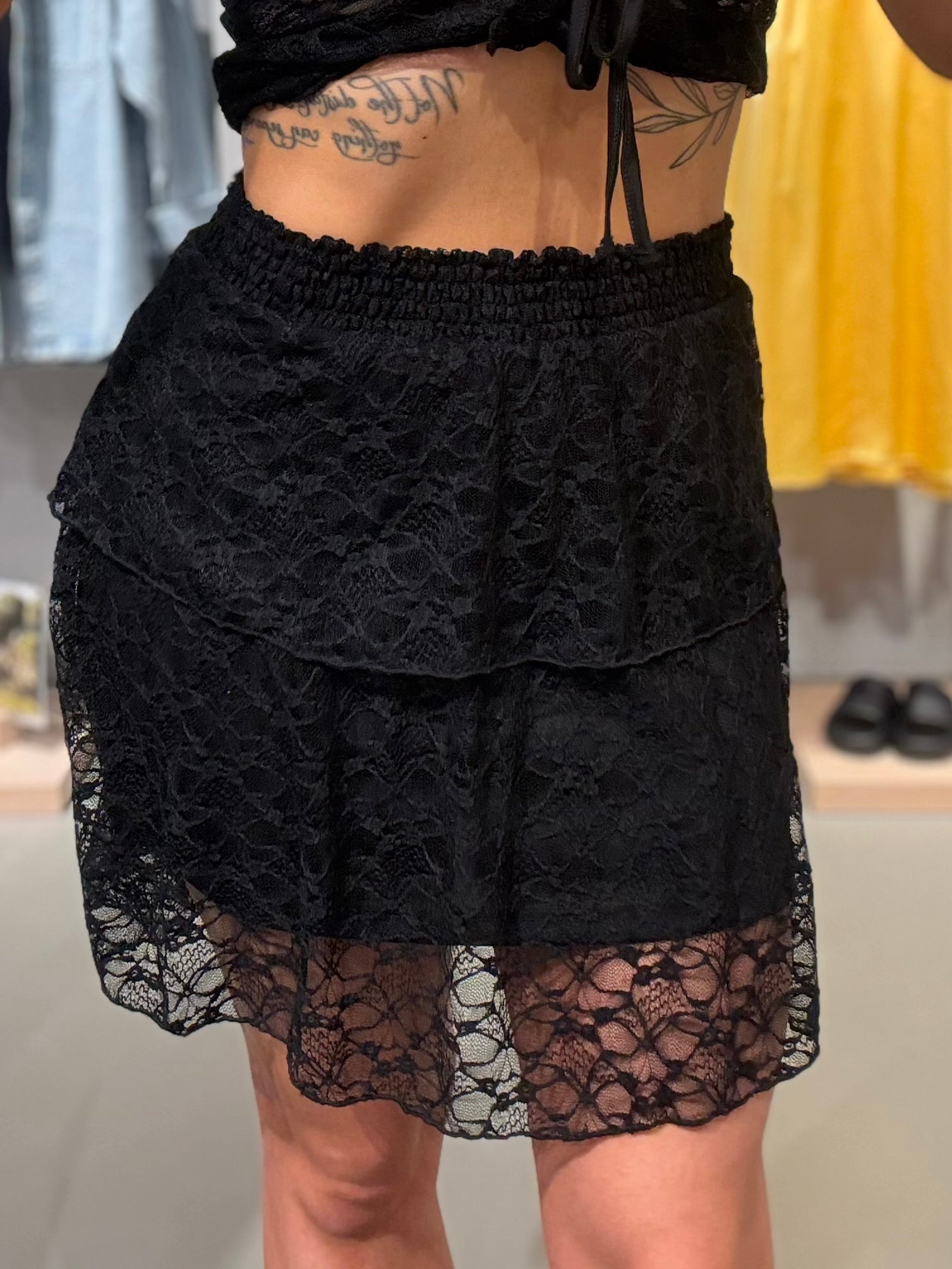 NMISABEL Short Skirt - Black
